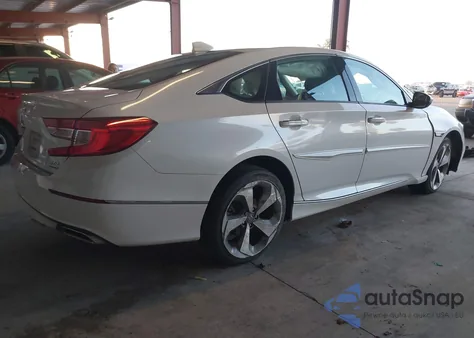 2019 Honda Accord Touring 2.0T from USA, damaged, VIN 1HGCV2F99KA034579